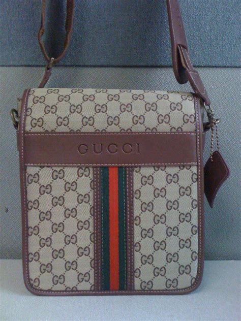 mariconeras gucci para hombre|Bolsas de Gucci .